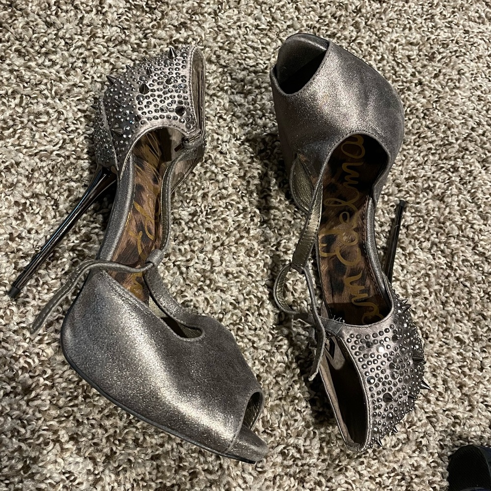 Sam Edelman Spiked Scarlett Heel